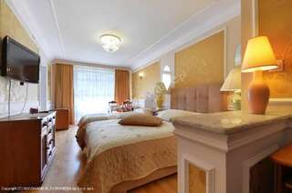 Отели типа «постель и завтрак» Casablanca Pokoje i Apartamenty Казимеж-Дольны Двухместный номер Делюкс с 1 кроватью или 2 отдельными кроватями-2